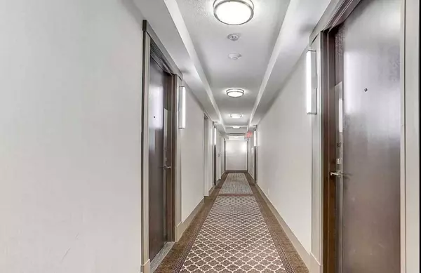 Toronto W05, ON M3J 0G7,1060 Sheppard AVE W #802