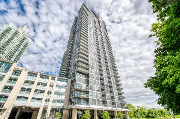 Mississauga, ON L5B 0E8,223 Webb DR #802