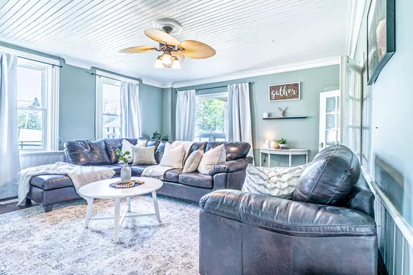 Kawartha Lakes, ON K0M 1K0,50 North Water ST