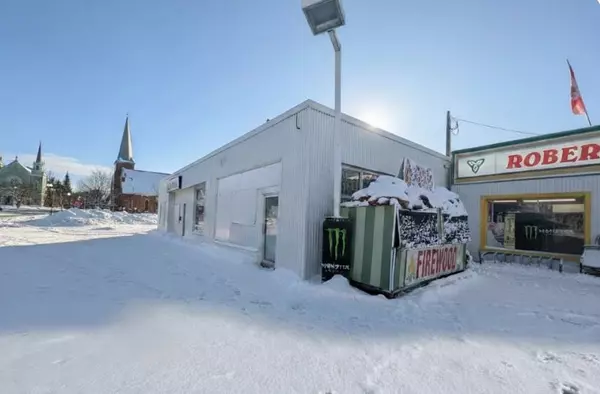 Hawkesbury, ON K6A 1X9,140 John ST #128