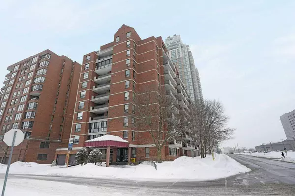 50 Emmerson AVE #703, West Centre Town, ON K1Y 4P7