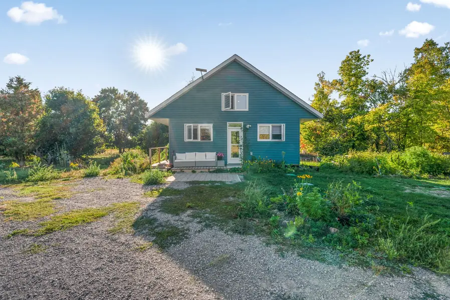 46 Mcguire Beach RD, Kawartha Lakes, ON K0M 2B0
