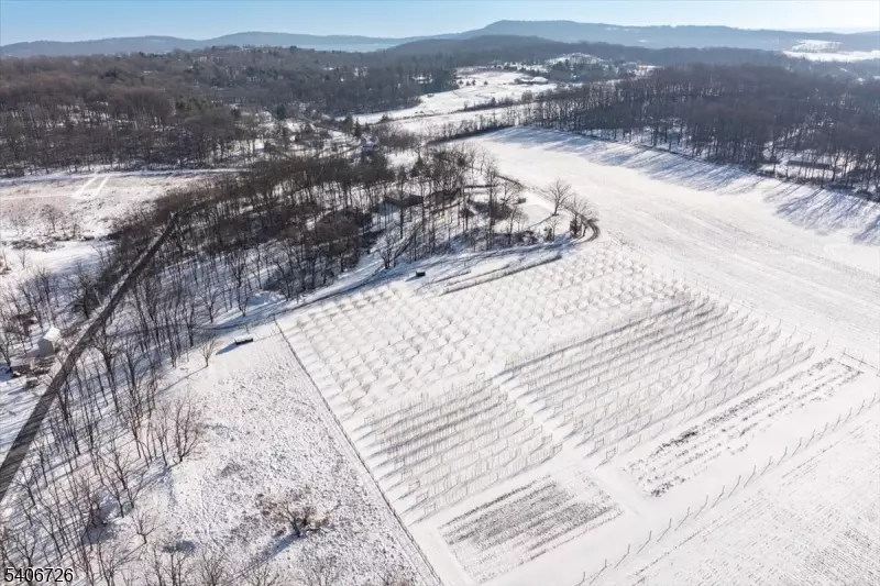 Clinton Twp., NJ 08833,63 Valley Crest Rd