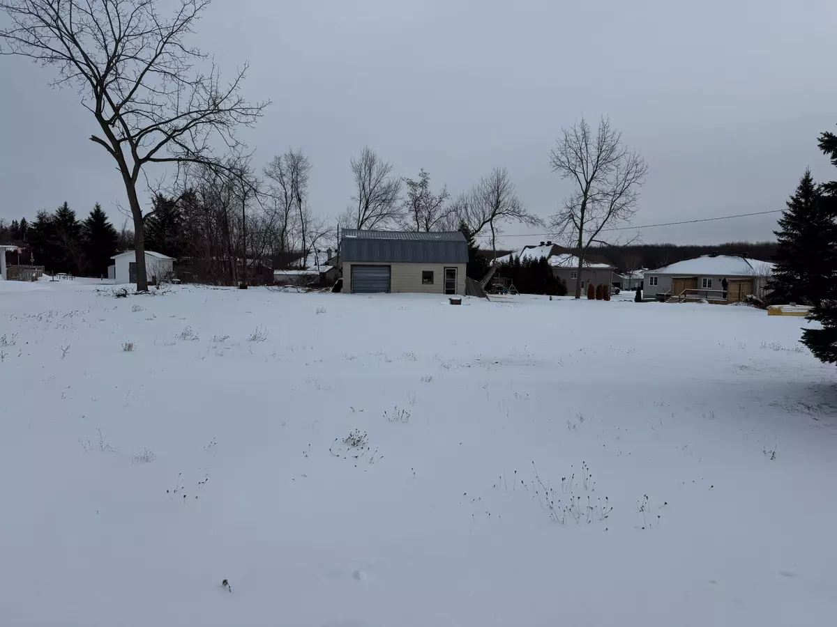 South Stormont, ON 00000,0 County 15 RD