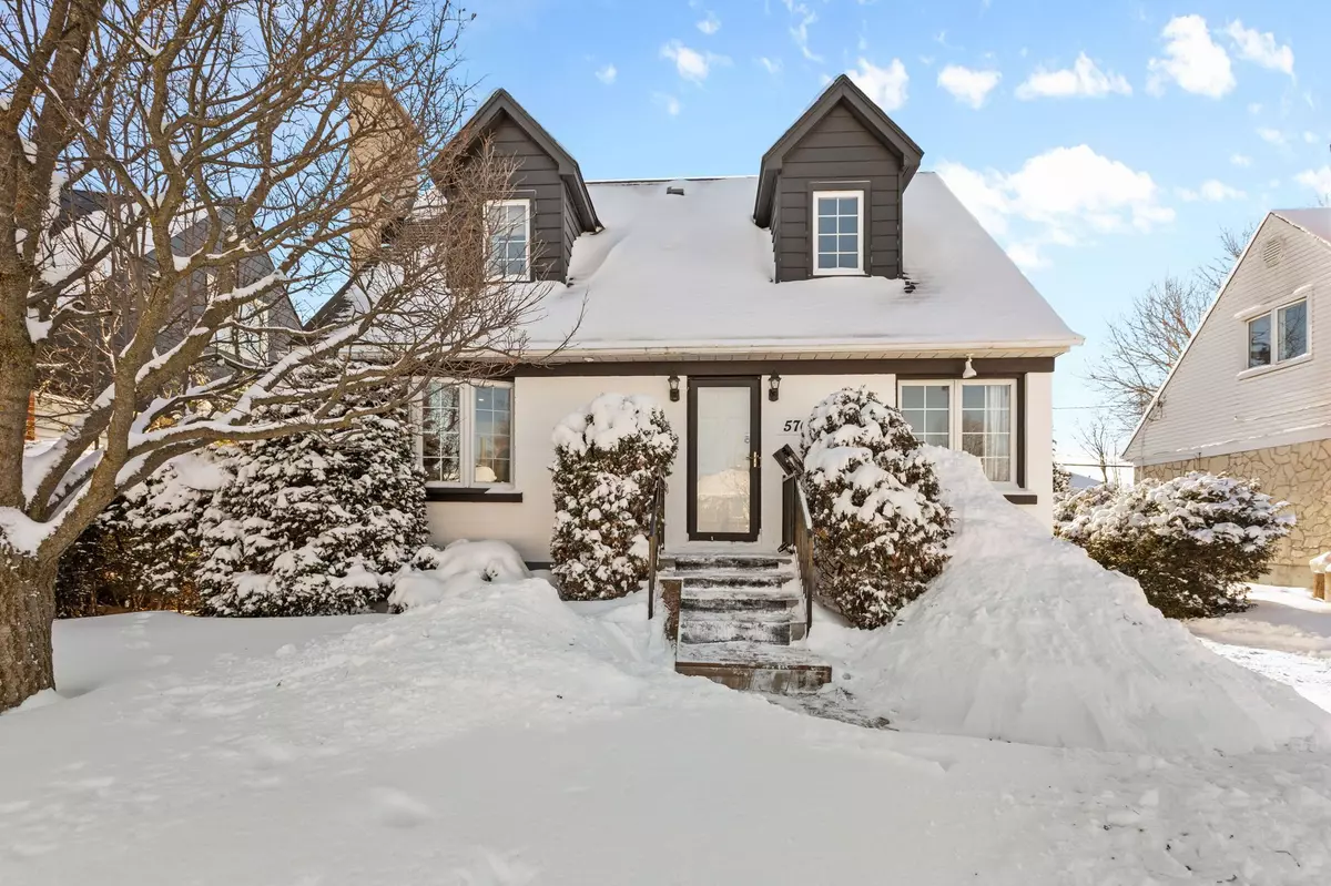 Overbrook - Castleheights And Area, ON K1K 1L6,576 Donald ST