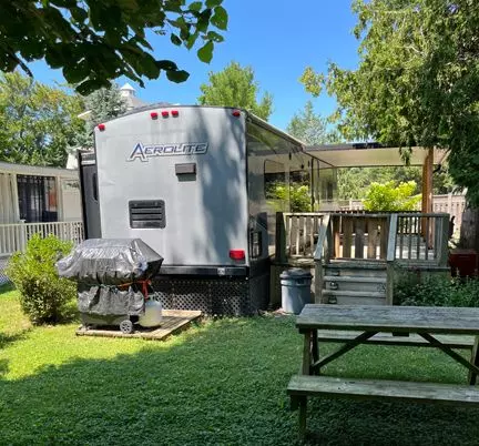 Bluewater, ON N0M 1G0,6 Lighthouse Cove RD