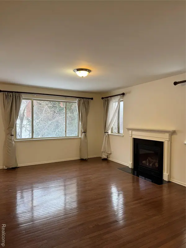 Commerce Twp, MI 48382,2350 Brigantine