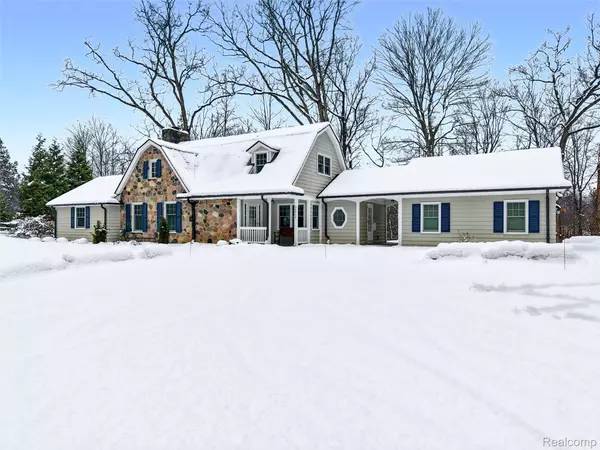 Franklin, MI 48025,24924 Riverwood DR