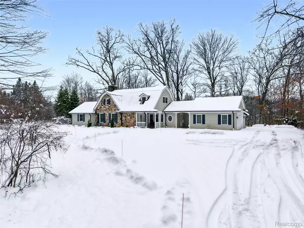 Franklin, MI 48025,24924 Riverwood DR