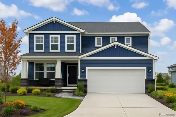 624 Gretchen LN, Saline, MI 48176