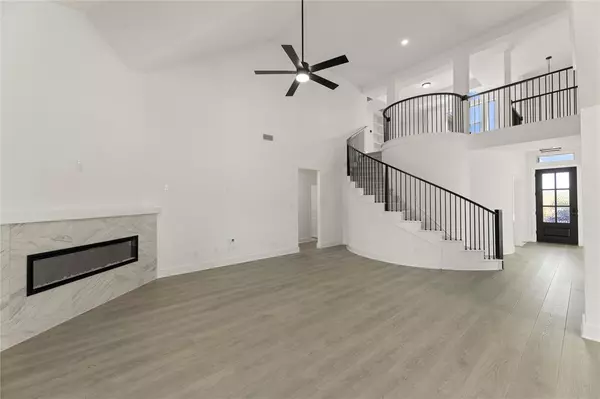 Forney, TX 75126,968 Gold Finch