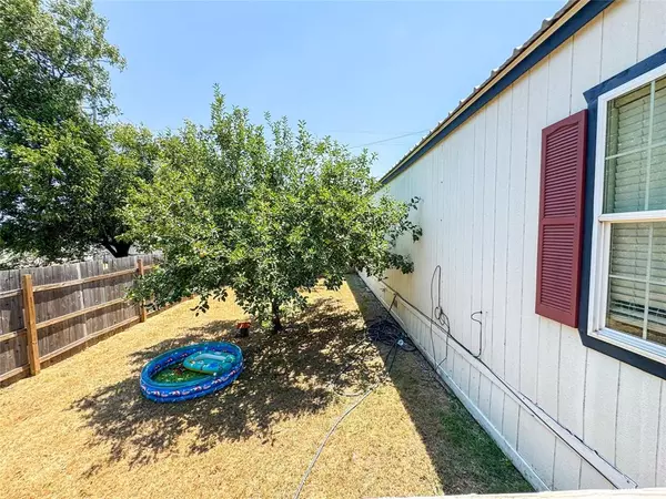 Cisco, TX 76437,206 E 7th Street