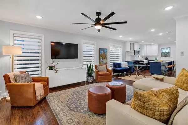 3816 Collinwood Avenue, Fort Worth, TX 76107