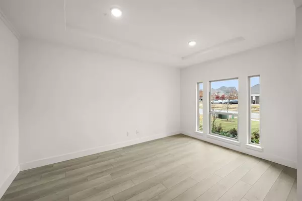 Midlothian, TX 76065,406 Crestview Drive