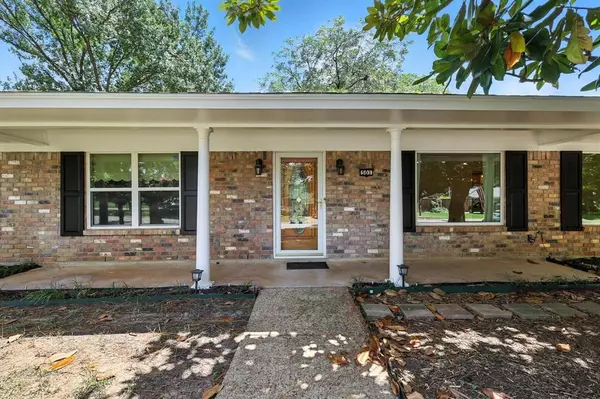 Euless, TX 76039,503 Summit Ridge Drive