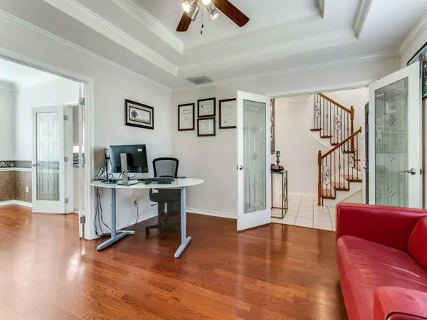 Bedford, TX 76021,2704 River Forest Court