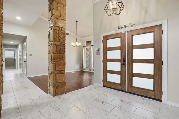 Fort Worth, TX 76112,704 Timberview Court N