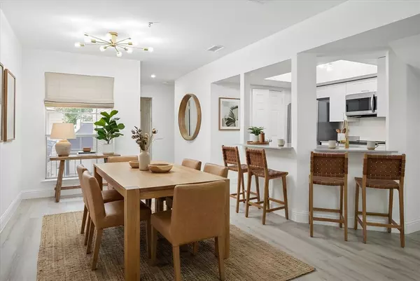 Dallas, TX 75254,5565 Preston Oaks Road #262