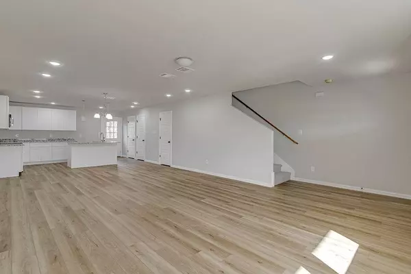 Burleson, TX 76028,333 N Field Street