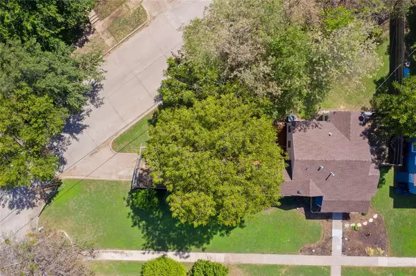 Fort Worth, TX 76107,3909 Locke Avenue