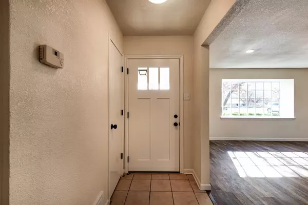 Ovilla, TX 75154,128 Lariat Trail