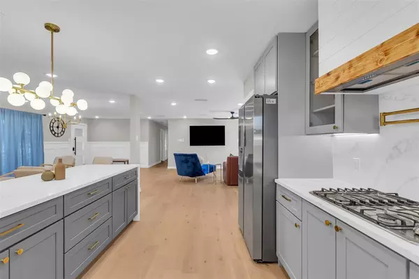 Dallas, TX 75230,11107 Hillcrest Road