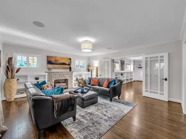 Highland Park, TX 75205,3315 Mockingbird Lane