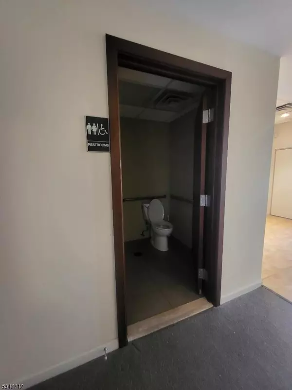 Bridgewater Twp., NJ 08807,465 Union Ave