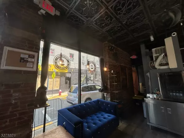 Union City, NJ 07087,4306 John F. Kennedy