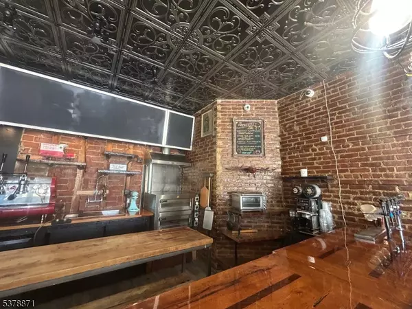 Union City, NJ 07087,4306 John F. Kennedy