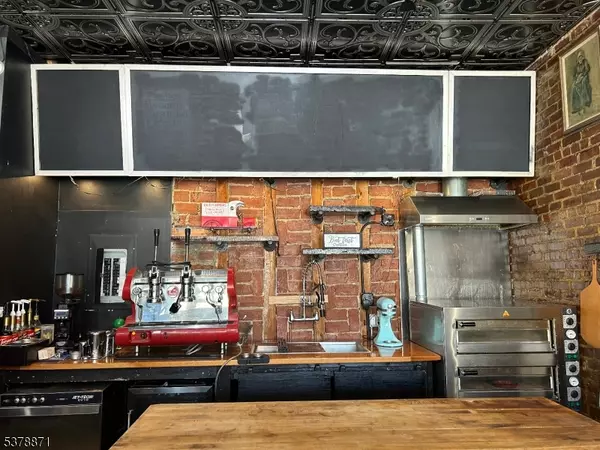 Union City, NJ 07087,4306 John F. Kennedy