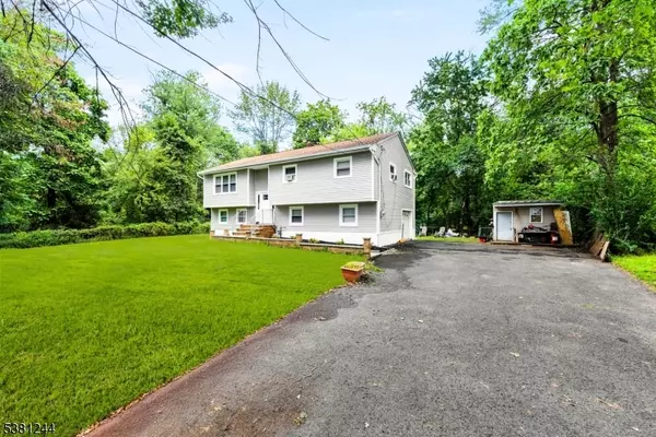 Lincoln Park Boro, NJ 07035,140 De Hart St