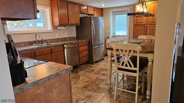 Roxbury Twp., NJ 07850,12 Ford Rd