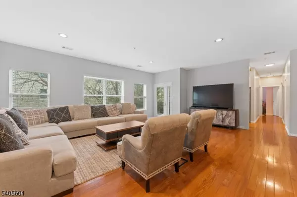 Wayne Twp., NJ 07470,511 Brittany Dr