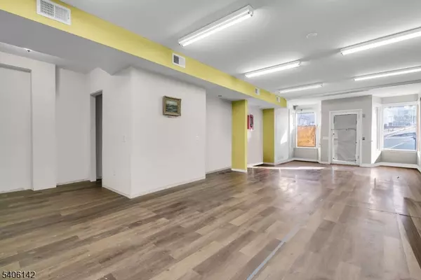 City Of Orange Twp., NJ 07050,647 Scotland Rd