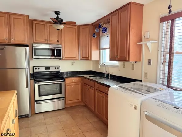 Rockaway Twp., NJ 07885,322 B9 Richard Mine Rd #9