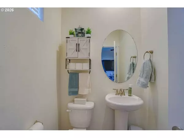 Vancouver, WA 98682,7016 NE 156TH PL