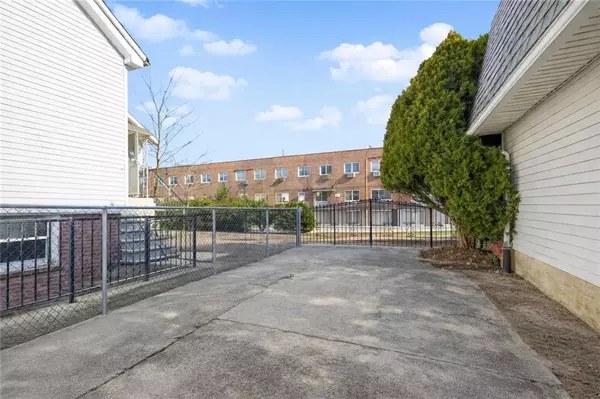 Brooklyn, NY 11229,111 Abbey CT