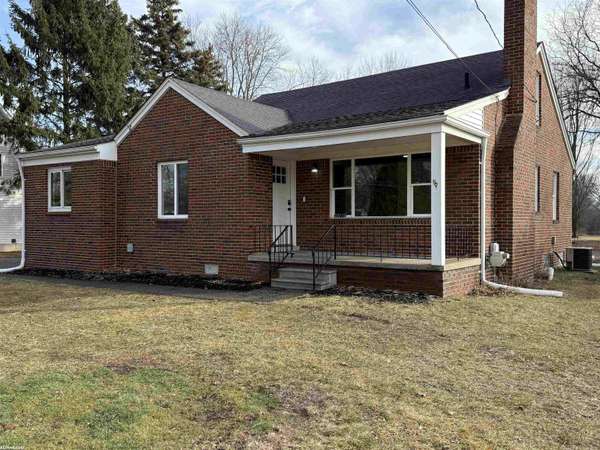 33710 MULVEY RD, Fraser, MI 48026