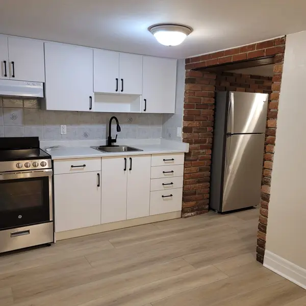 Toronto C01, ON M6J 3K1,11 Rusholme DR #Lower