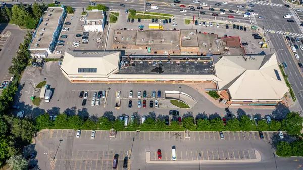 Toronto E04, ON M1P 2W6,880 Ellesmere RD #S205