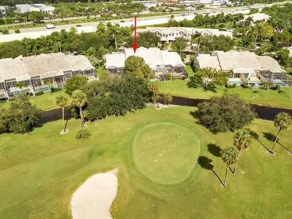 Pompano Beach, FL 33069,676 W Palm Aire Dr