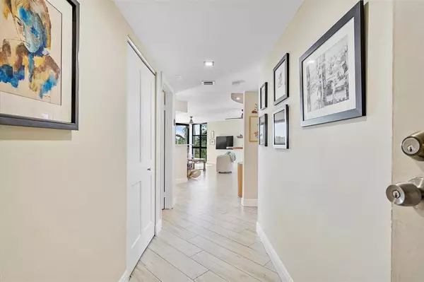 Fort Lauderdale, FL 33315,1201 River Reach Dr #403