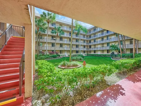 Coral Springs, FL 33065,3253 Riverside Dr #D-301