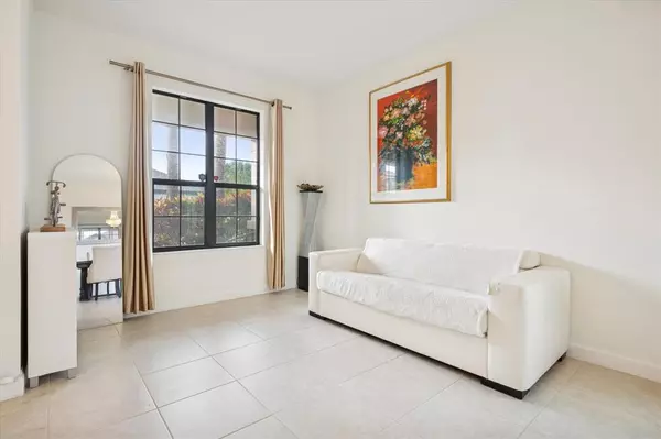 Lake Worth, FL 33463,7164 Sandgrace Ln