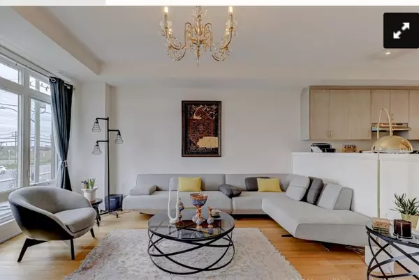 Vaughan, ON L4J 0K9,186 Money Penny PL