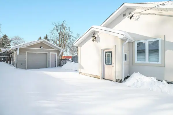 Innisfil, ON L9S 4P2,6950 Yonge ST