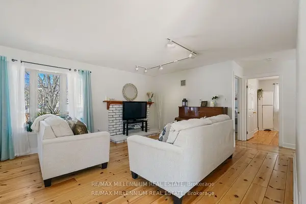 Innisfil, ON L9S 2H8,759 Chestnut ST