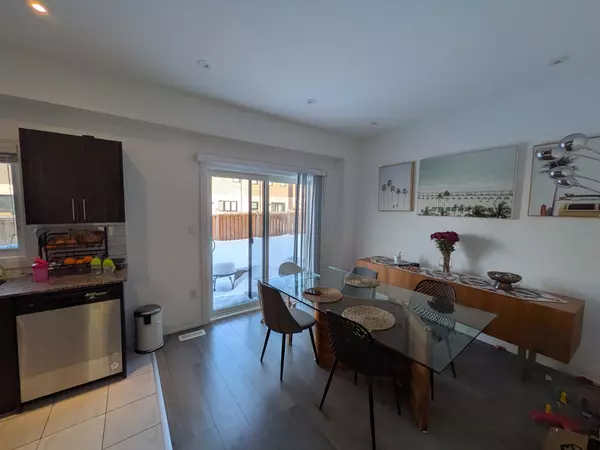 Barrie, ON L9J 0M9,88 Fairlane AVE