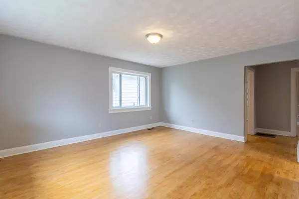 Orillia, ON L3V 2X1,342 Linwood AVE #A